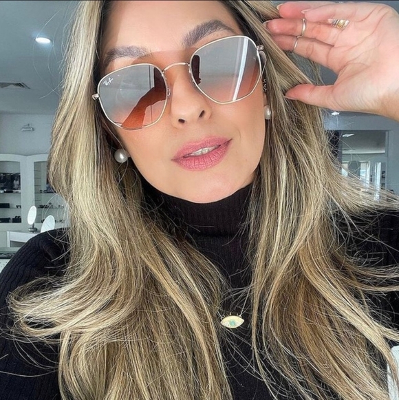 Model Display RayBan Hexagonal Gradient Brown RB3548N Gold Frame - Picture 15 of 16